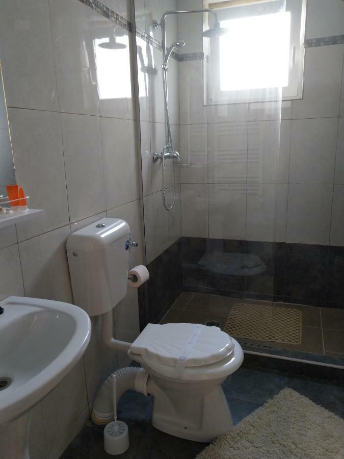 Casa Crina Hotell Băile 1. Mai Eksteriør bilde